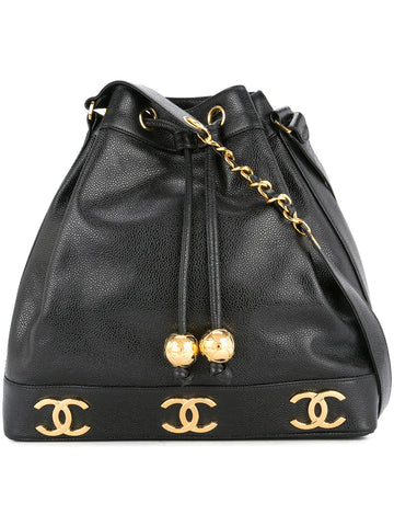 Chanel Pre Owned 1994 1996 Logos Drawstring Shoulder Bag