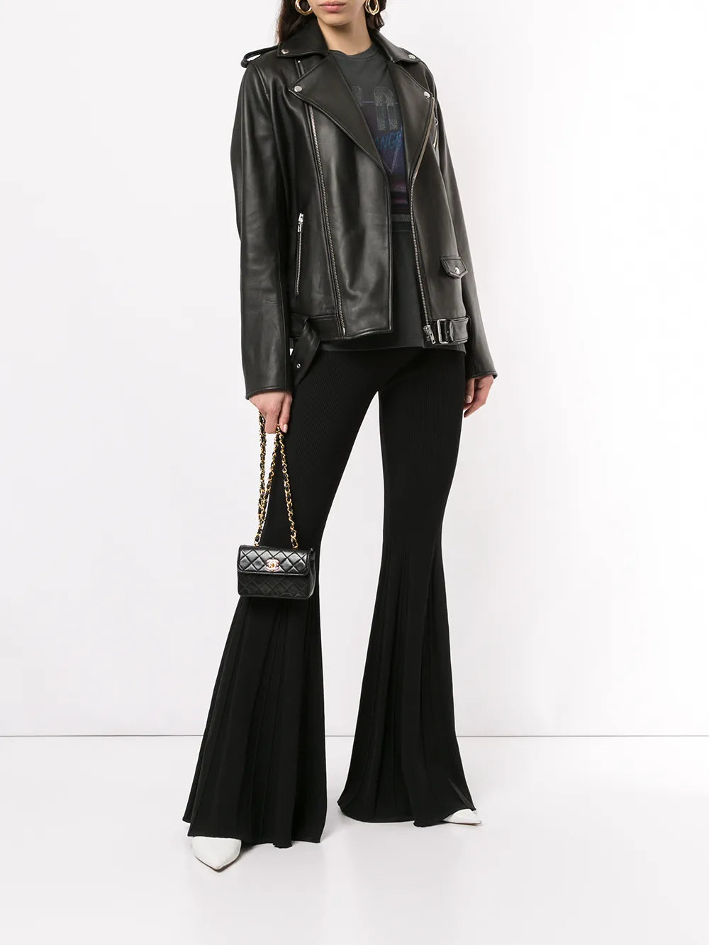 Chanel Pre Owned Cc Logo Chain Shoulder Bag