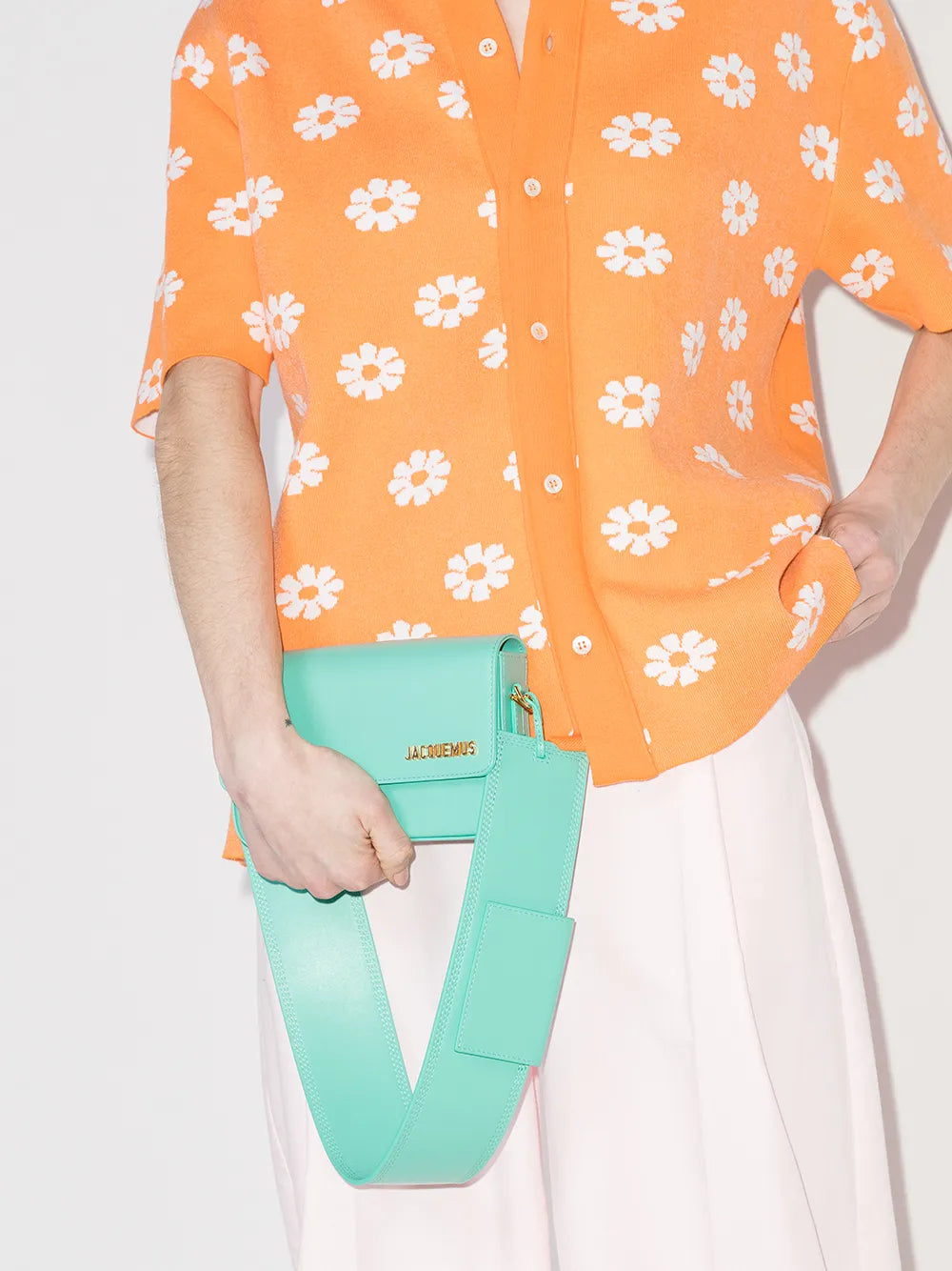 Jacquemus Le Carinu Leather Shoulder Bag
