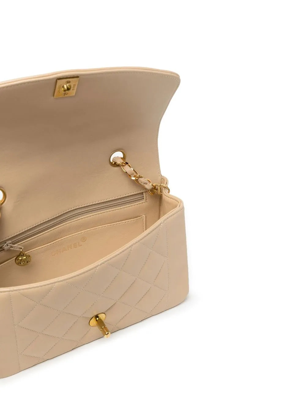 Chanel Pre Owned 1994 1996 Small Diana Shoulder Bag