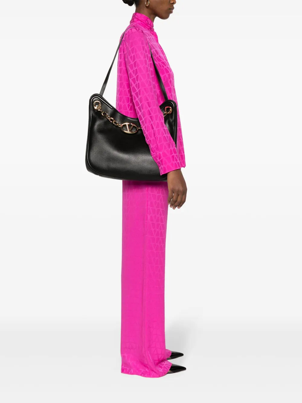 Valentino Garavani Vlogo Signature Chain Link Shoulder Bag