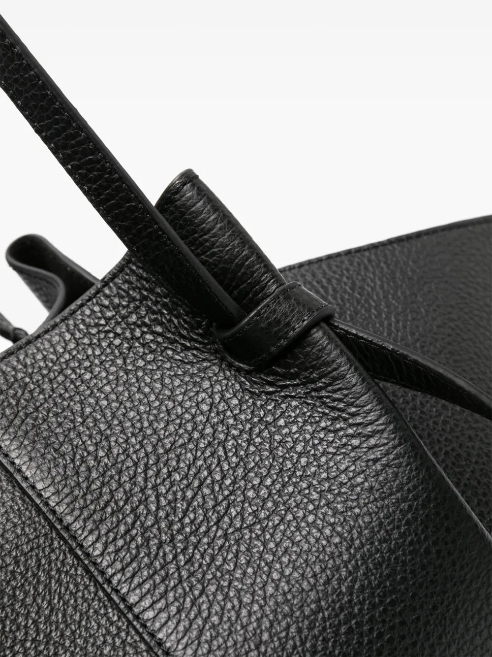 Yuzefi Mochi Leather Tote Bag