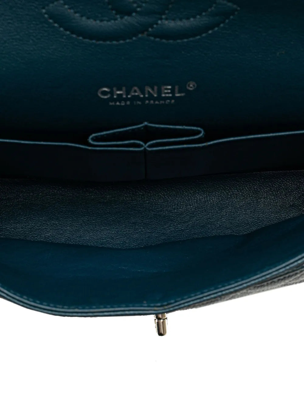 Chanel Pre Owned 2014 2015 Medium Classic Caviar Double Flap Shoulder Bag