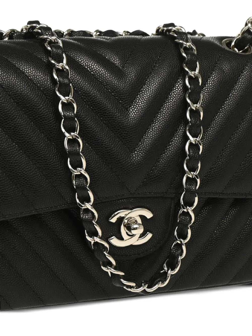 Chanel Pre Owned 2017 Medium Classic Double Flap Shoulder Bag
