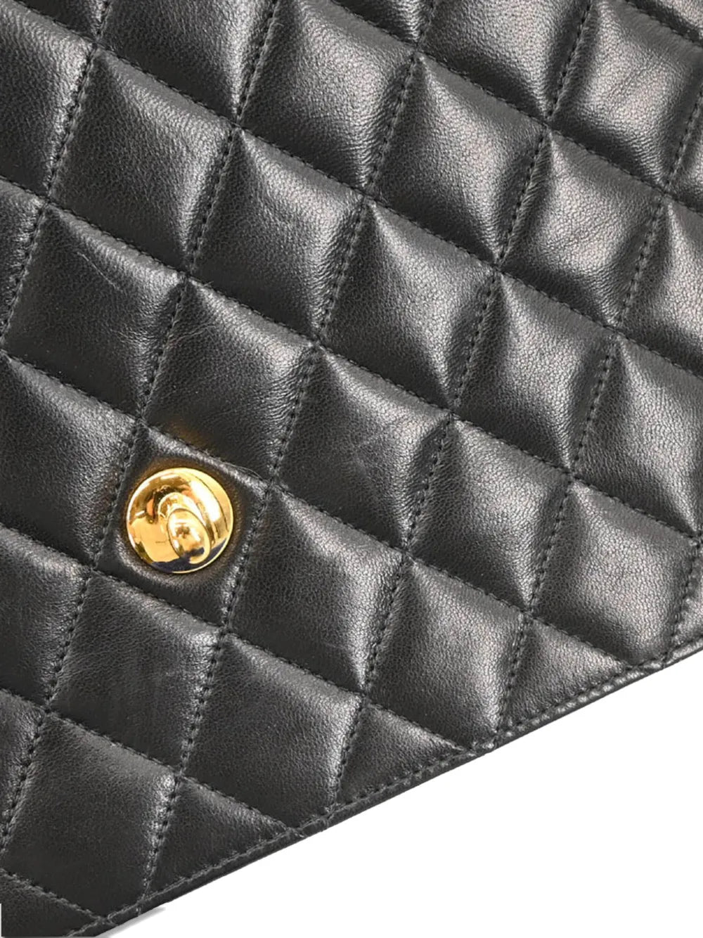 Chanel Pre Owned 2000 Medium Half Flap Shoulder Bag