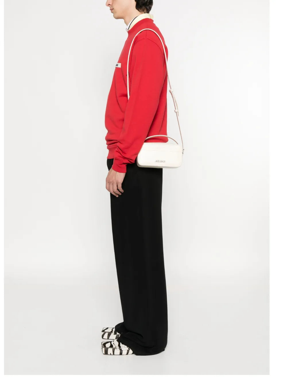 Jacquemus The Banet Logo Plaque Leather Shoulder Bag