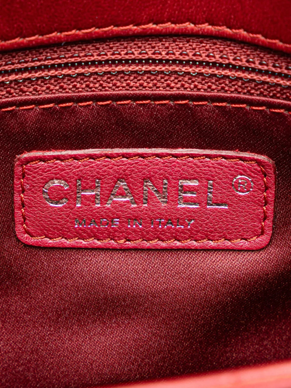 Chanel Pre Owned 2011 Maxi Lambskin 3 Accordion Flap Shoulder Bag