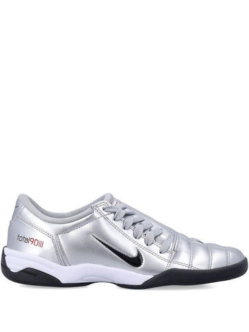 Nike Total 90 Quilted Lace-Up