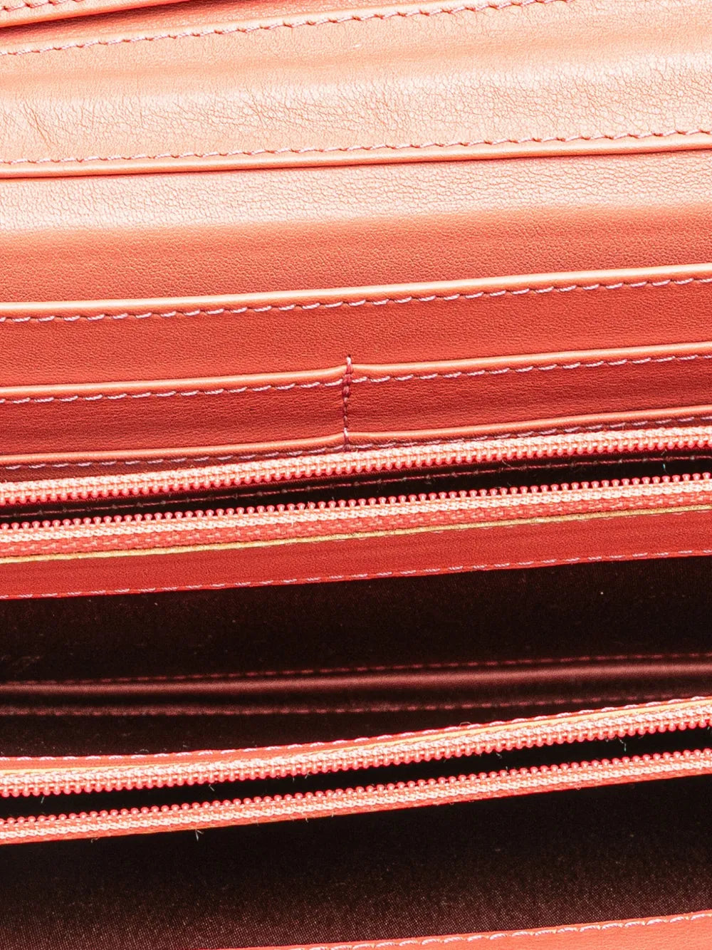 Chanel Pre Owned 2010 2011 Quilted Patent Brilliant East West Wallet On Chain Shoulder Bag