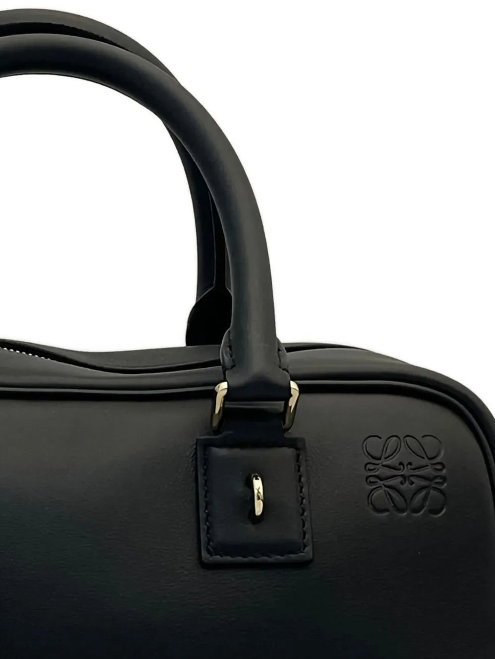 Loewe Amazona 23 Top Handle Bag