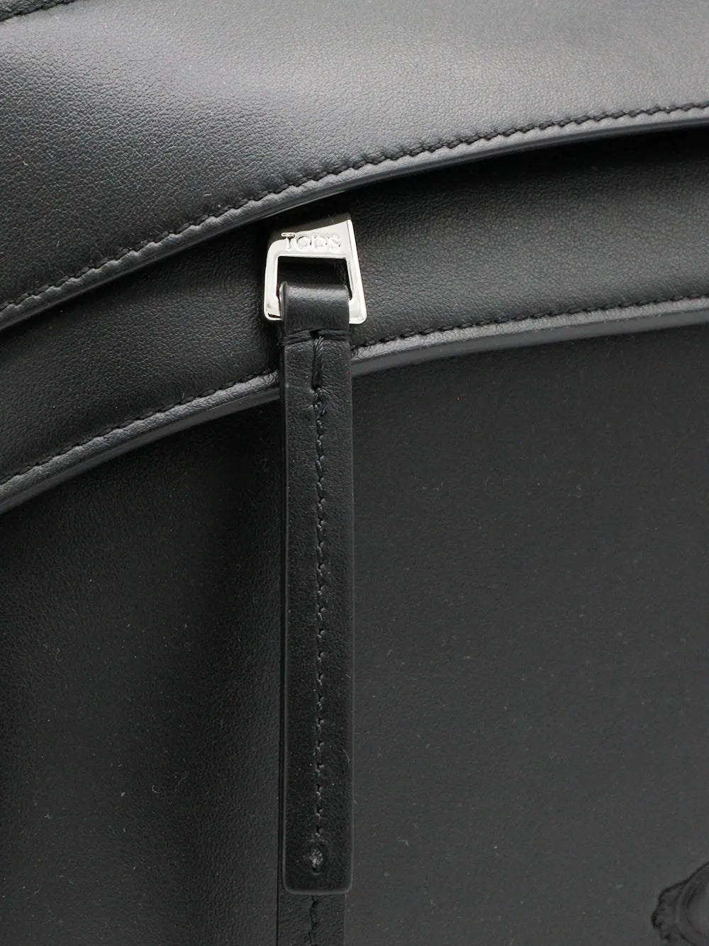 Tods Small Wave Leather Shoulder Bag