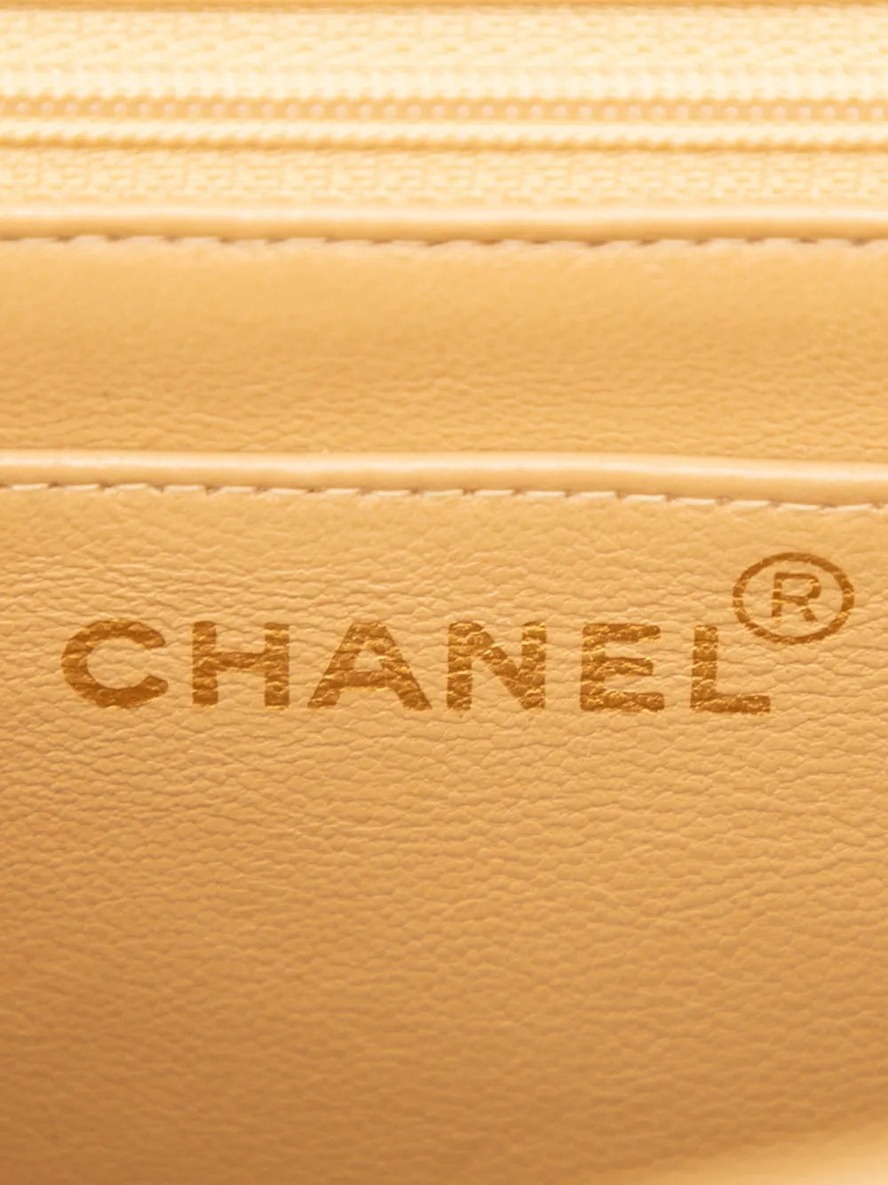 Chanel Pre Owned 1994 1996 Jumbo Xl Classic Lambskin Single Flap Shoulder Bag