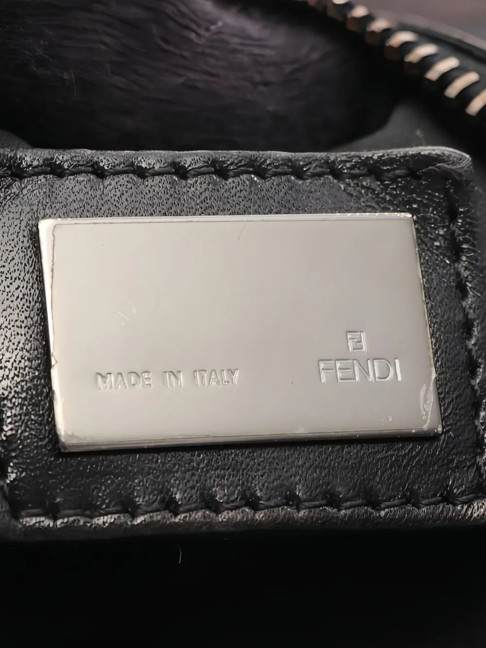Fendi Pre Owned 2000S Zucchino Oyster Shoulder Bag
