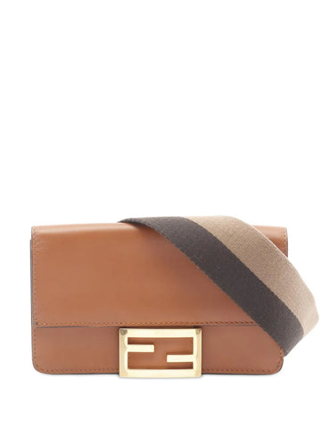 Fendi Pre Owned 2010 2025 Leather Flat Baguette Shoulder Bag