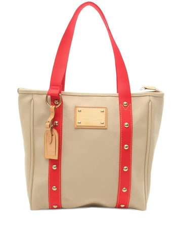 Louis Vuitton Pre Owned 2005 Hippopotamus Mm Studded Detail Shoulder Bag