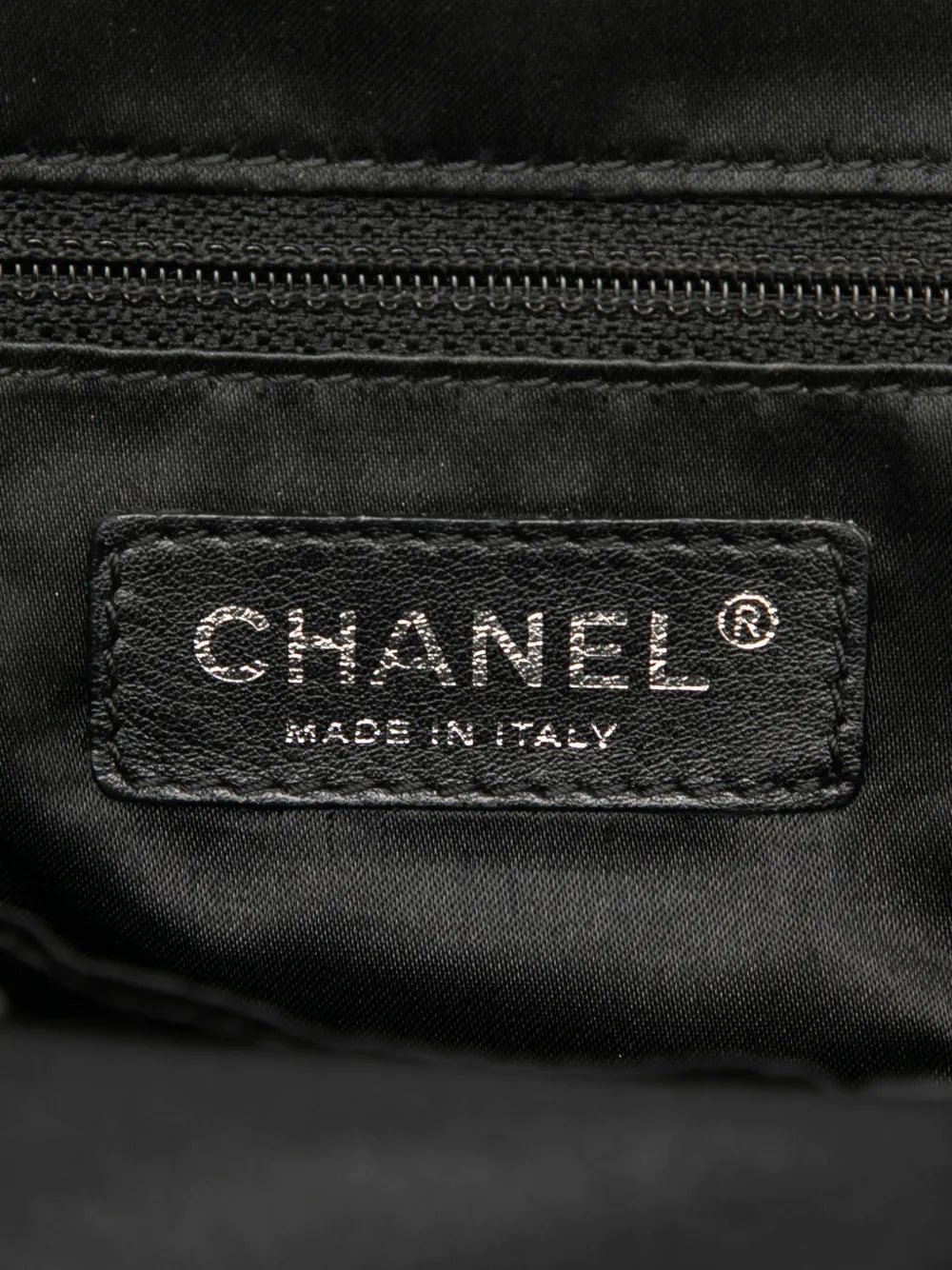 Chanel Pre Owned 2005 2006 Cc Check Embossed Velvet Belted Side Frame Bag Shoulder Bag