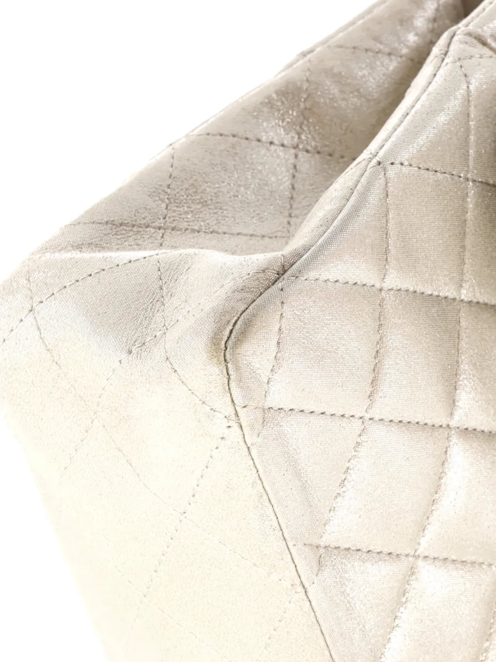 Chanel Pre Owned Classic Double Flap Bag Quilted Metallic Lambskin Medium Shoulder Bag