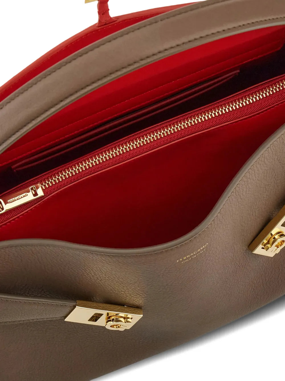 Ferragamo Leather Shoulder Bag