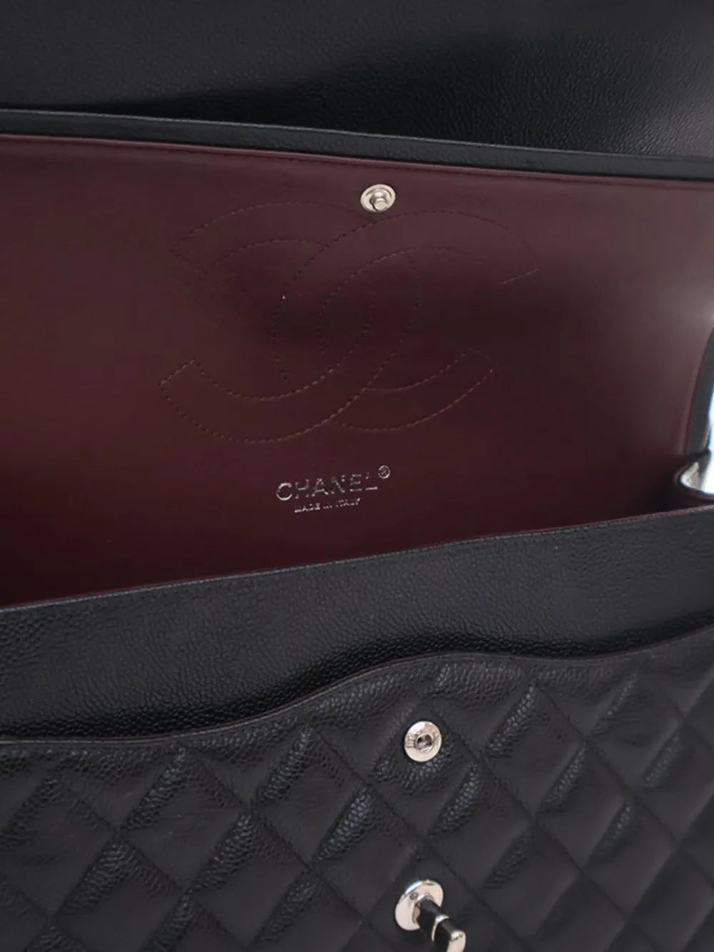 Chanel Pre Owned 2014 Jumbo Classic Caviar Double Flap Shoulder Bag