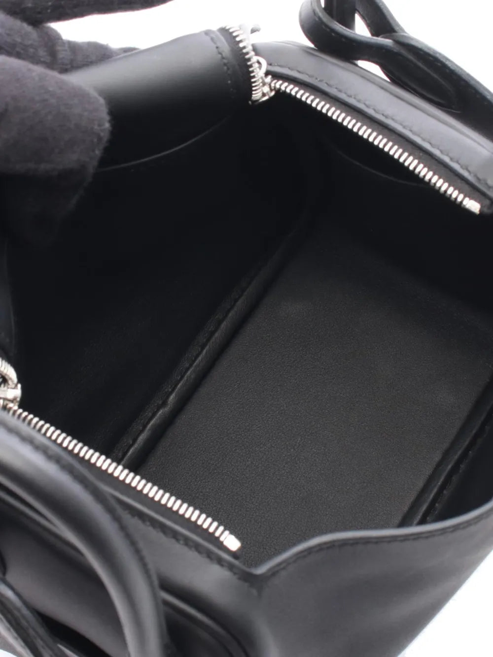 Hermes Pre Owned 2025 Mini Swift Lindy 20 Shoulder Bag