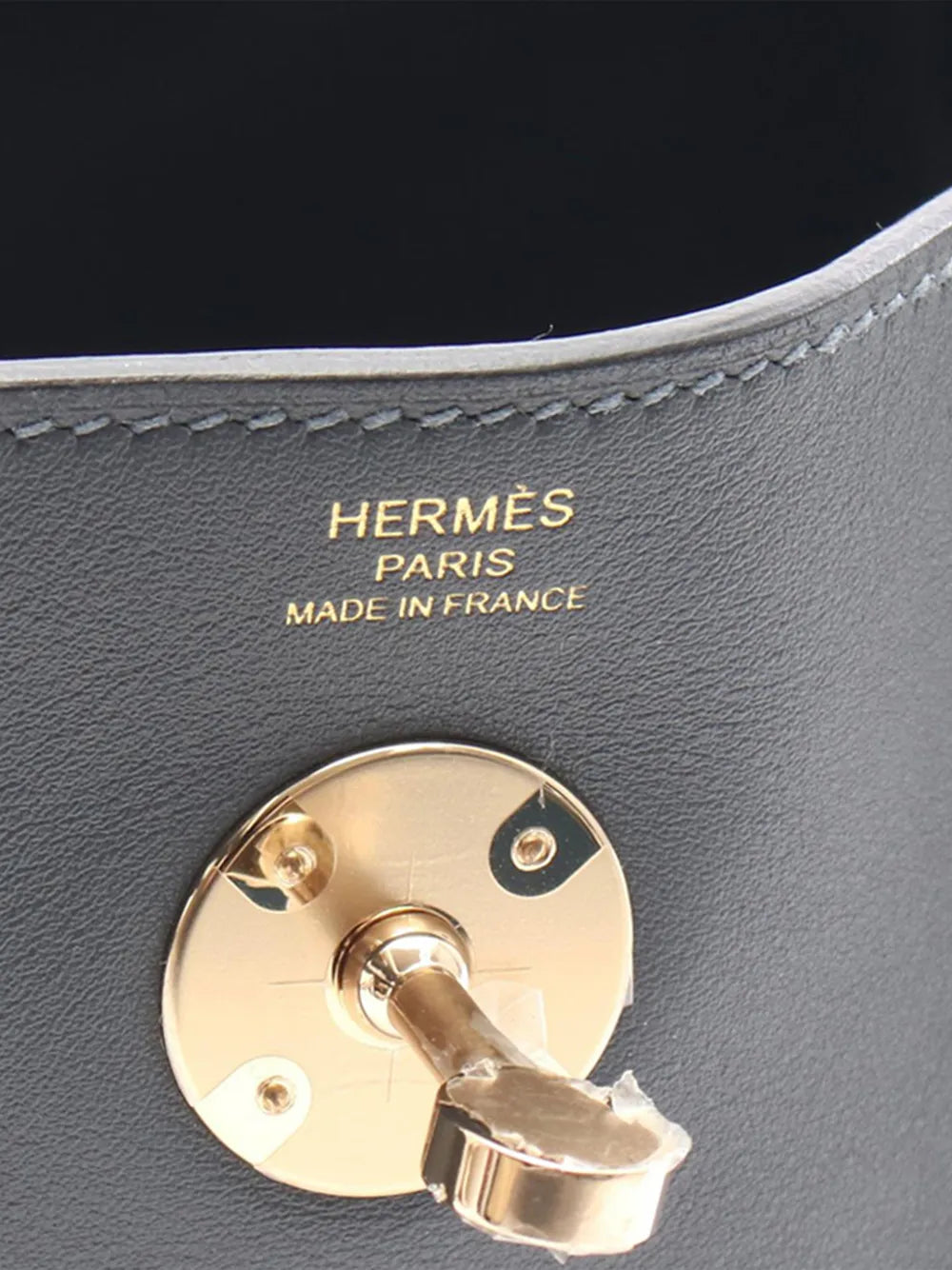 Hermes Pre Owned 2025 Swift Lindy 26 Shoulder Bag
