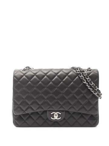Chanel Pre Owned 2011 Maxi Classic Lambskin Double Flap Shoulder Bag