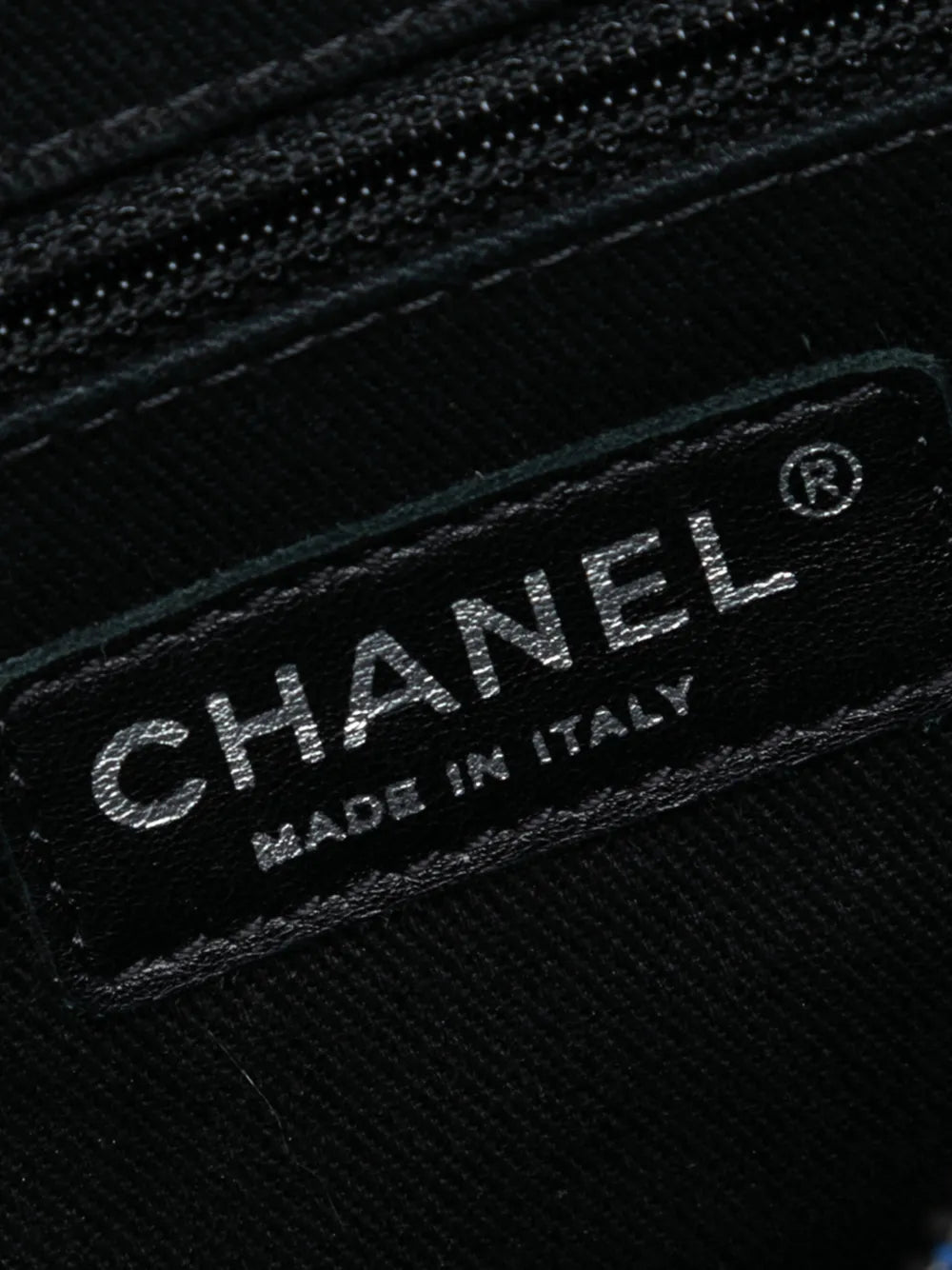 Chanel Pre Owned 2012 Medium Quilted Iridescent Caviar Easy Flap Shoulder Bag