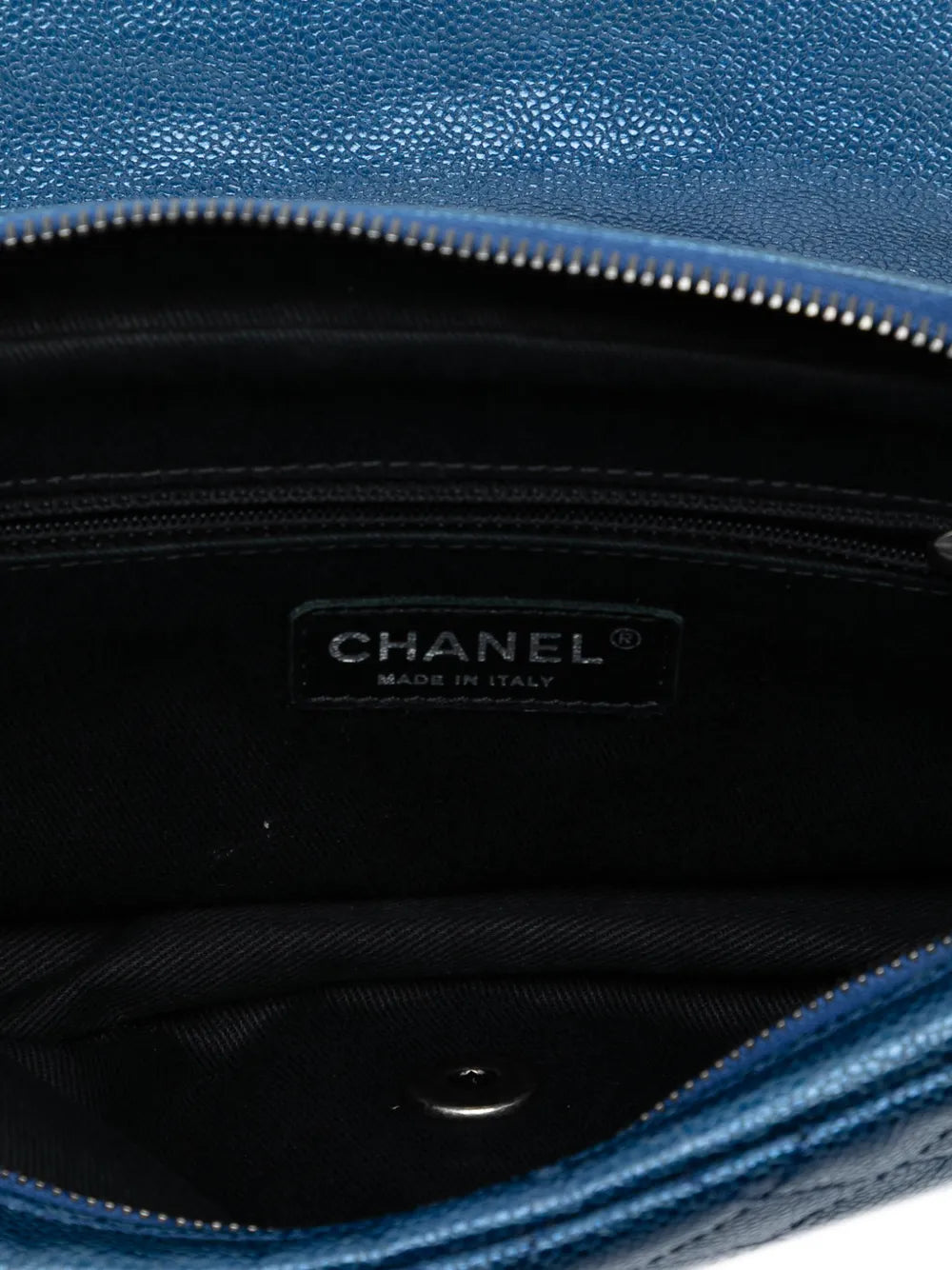Chanel Pre Owned 2012 Medium Quilted Iridescent Caviar Easy Flap Shoulder Bag