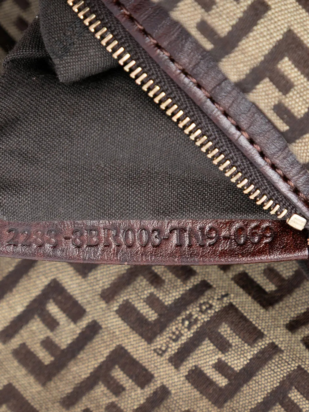 Fendi Pre Owned 2000 2010 Zucchino Canvas Double Flap Shoulder Bag