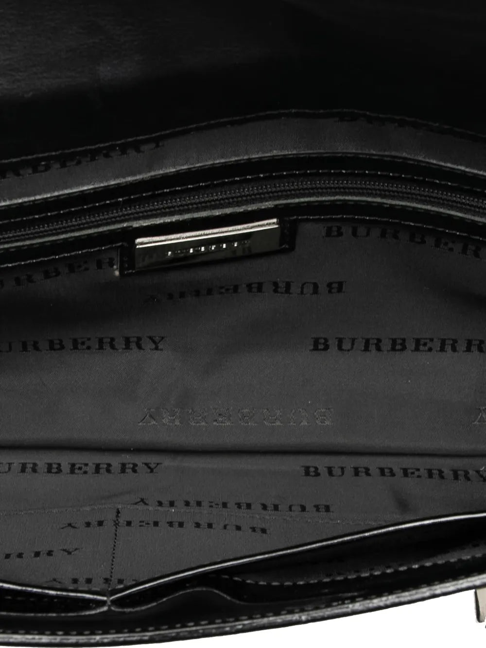 Burberry Pre Owned 2000 2017 House Check Embossed Patent Shoulder Bag