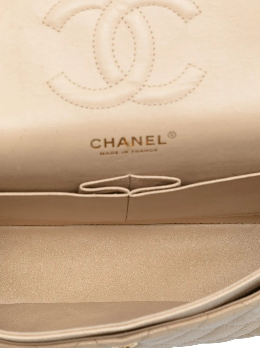Chanel Pre Owned 2009 2010 Medium Classic Caviar Double Flap Shoulder Bag
