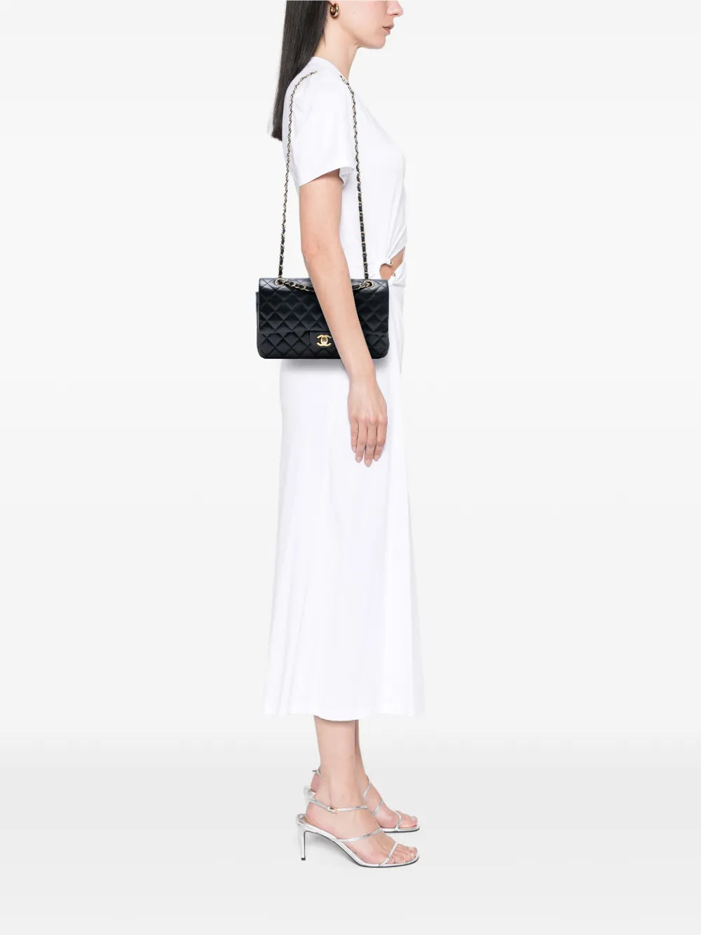 Chanel Pre Owned 2013 2014 Medium Classic Lambskin Double Flap Shoulder Bag