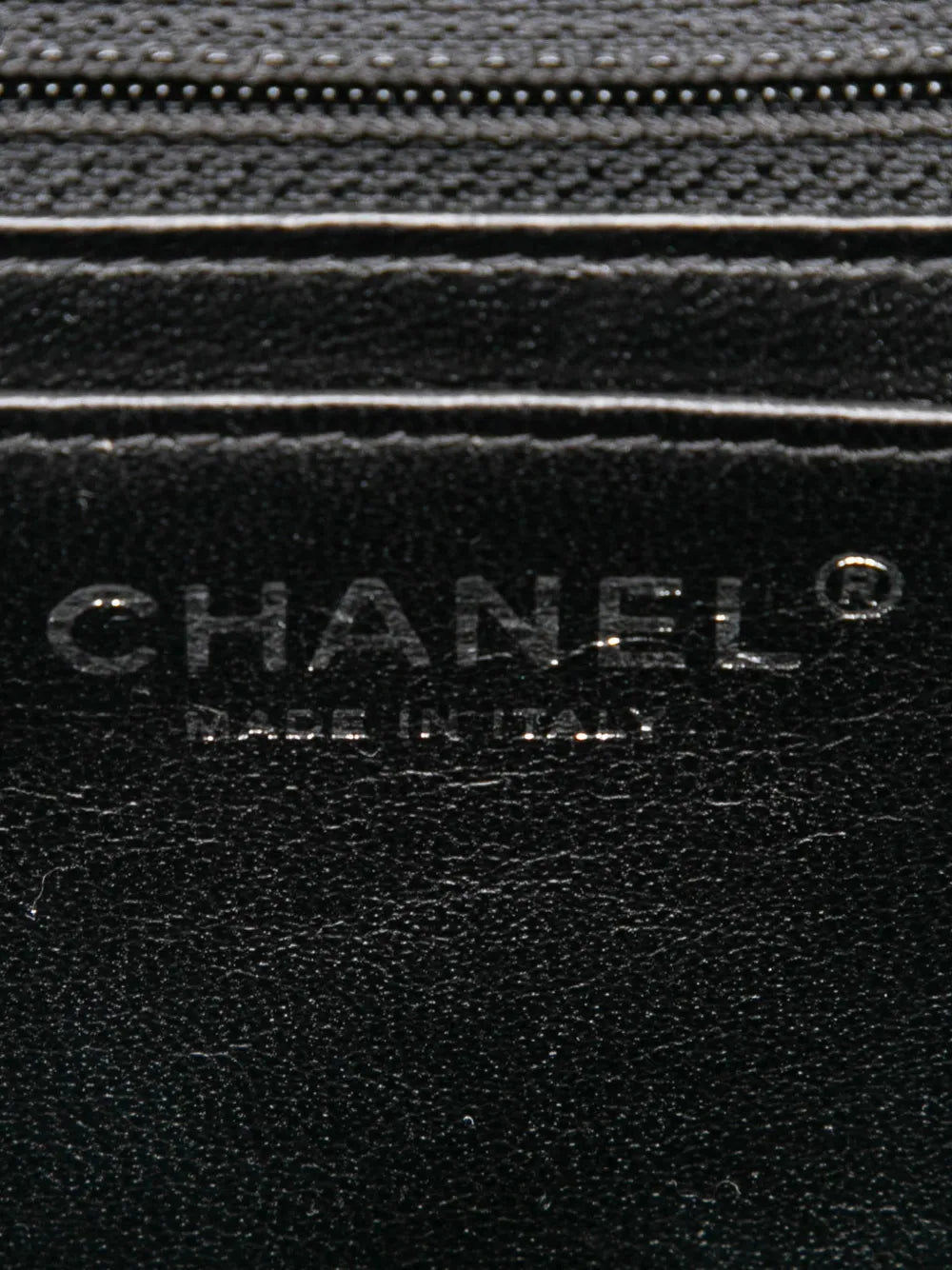 Chanel Pre Owned 2009 2010 Jumbo Classic Caviar Double Flap Shoulder Bag