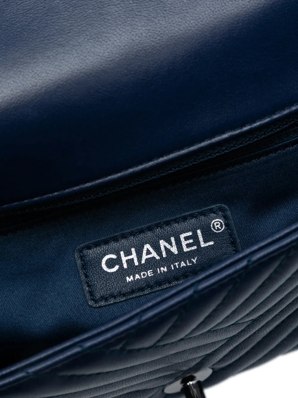 Chanel Pre Owned 2015 2016 Small Lambskin Cc Crossing Flap Shoulder Bag