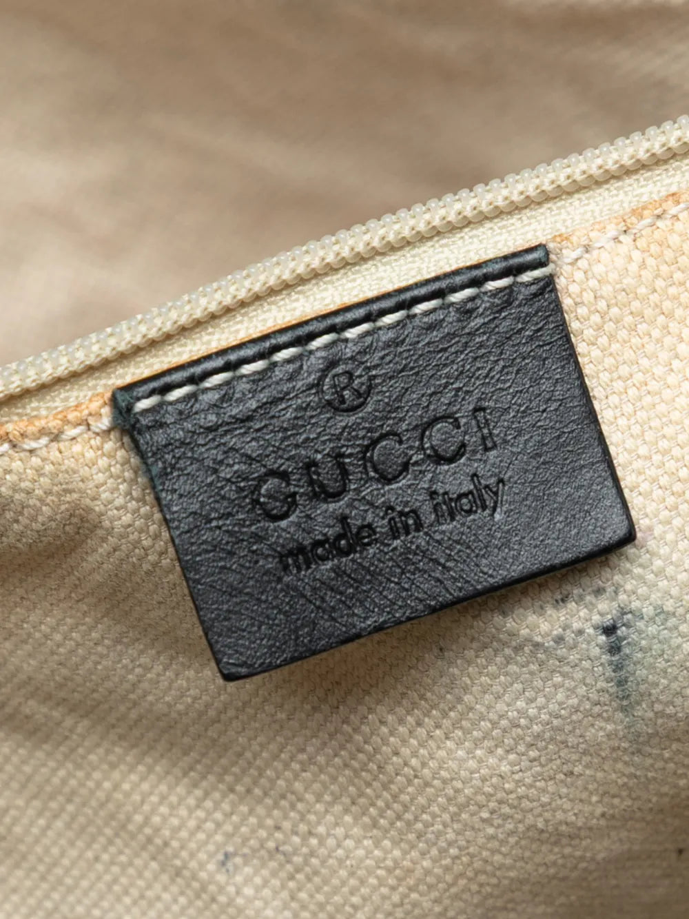 Gucci Pre Owned 2016 2025 Diamante Canvas Sukey Shoulder Bag