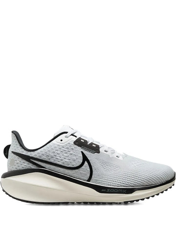 Nike Vomero 17