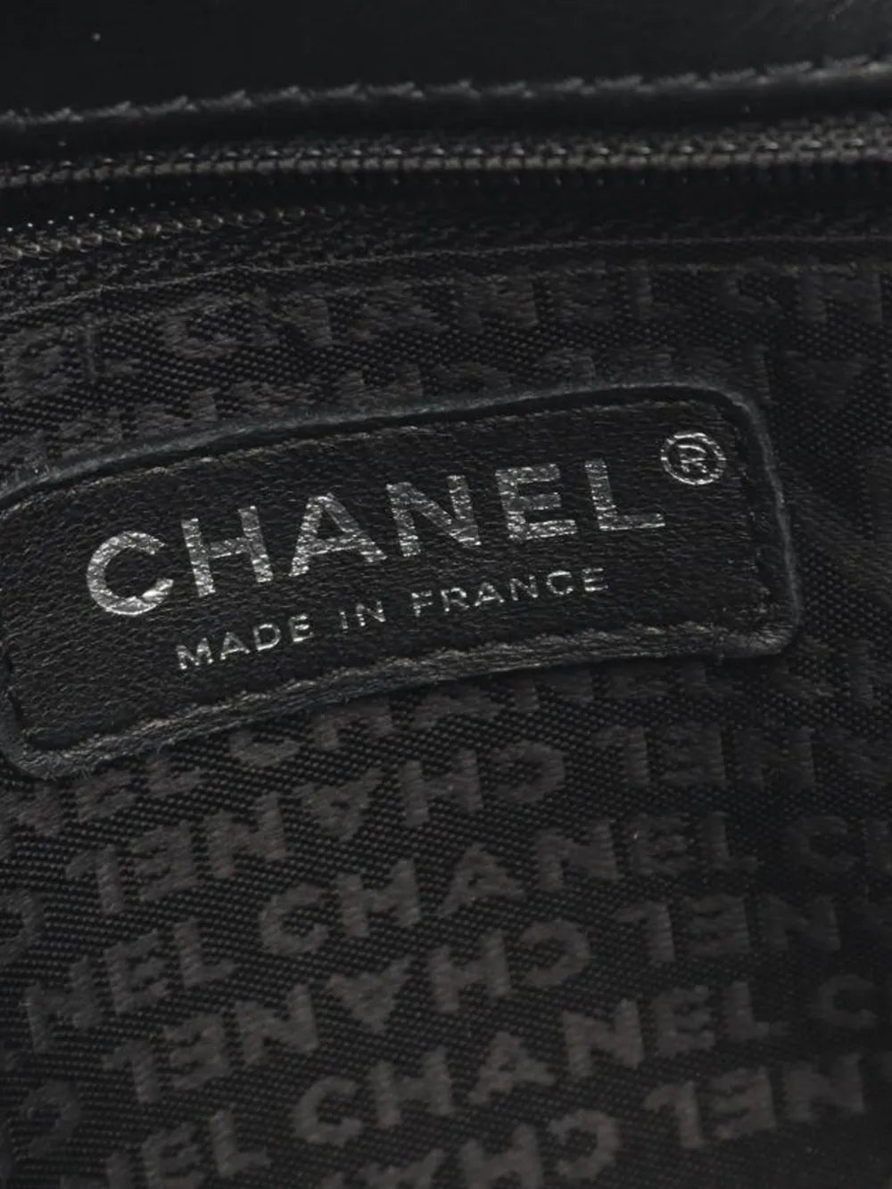 Chanel Pre Owned 2003 2004 Leather Shoulder Bag