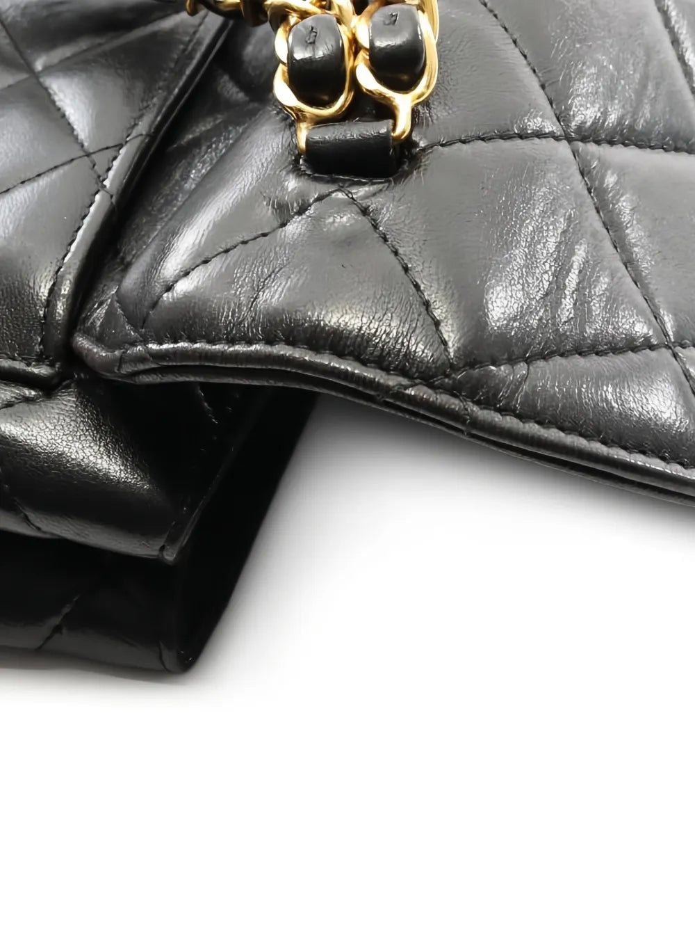 Chanel Pre Owned 1994 1996 Matelasse Leather Shoulder Bag