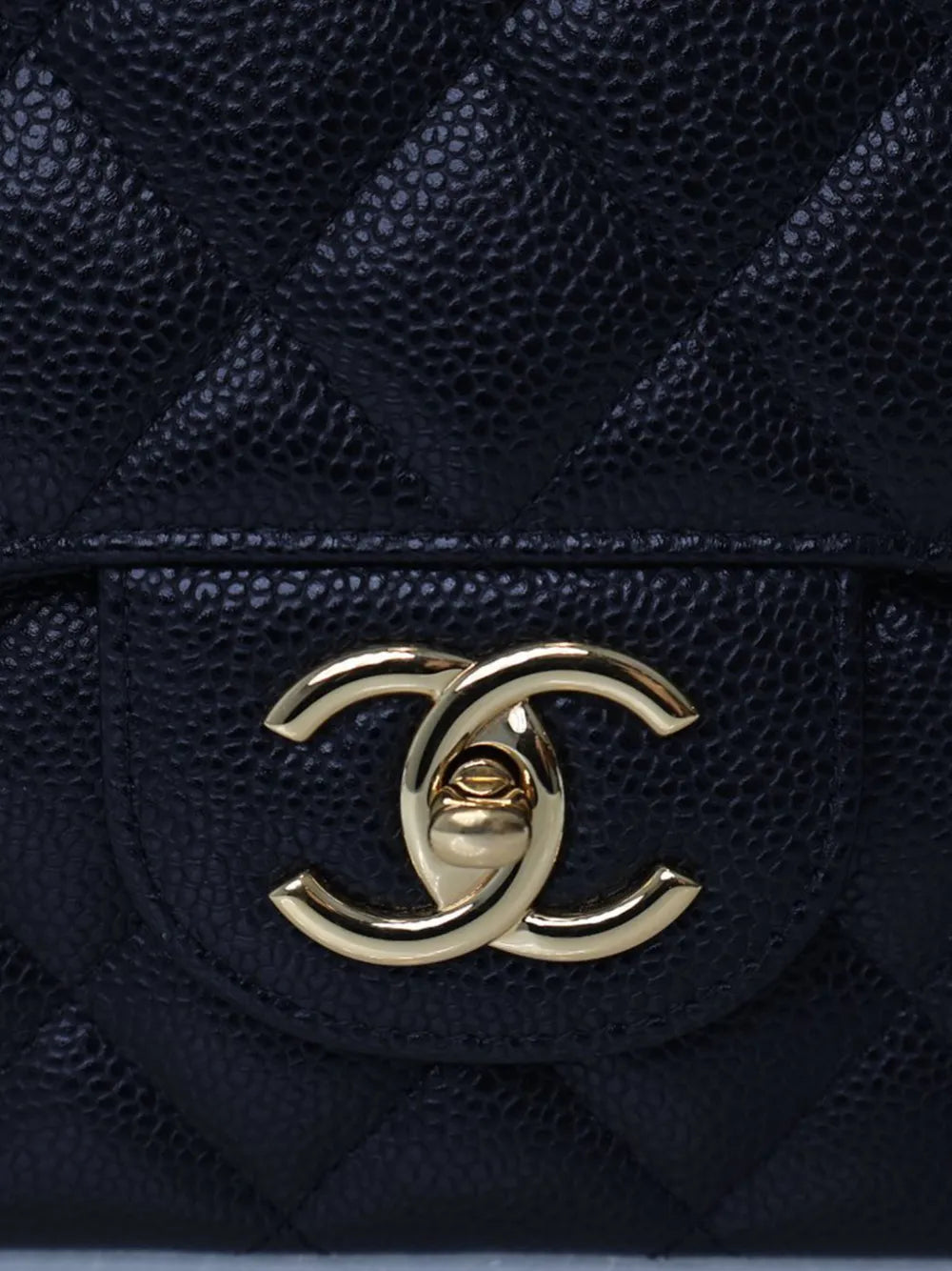 Chanel Pre Owned 2019 Maxi Classic Caviar Double Flap Shoulder Bag