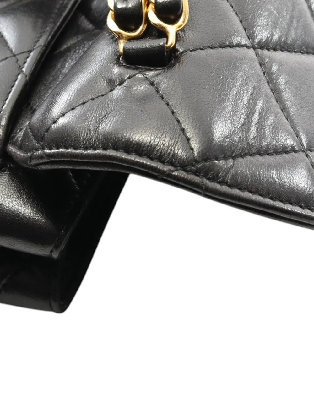 Chanel Pre Owned 1994 1996 Cc Quilted Lambskin Curve Flap Bag Shoulder Bag