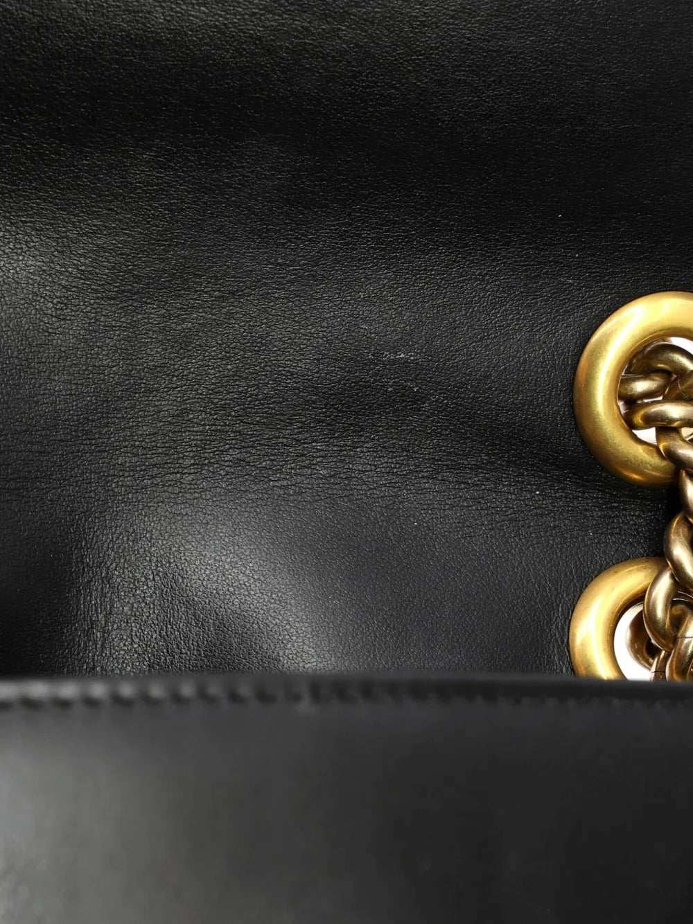 Gucci Pre Owned Gg Marmont Flap Bag Matelasse Leather Medium Shoulder Bag