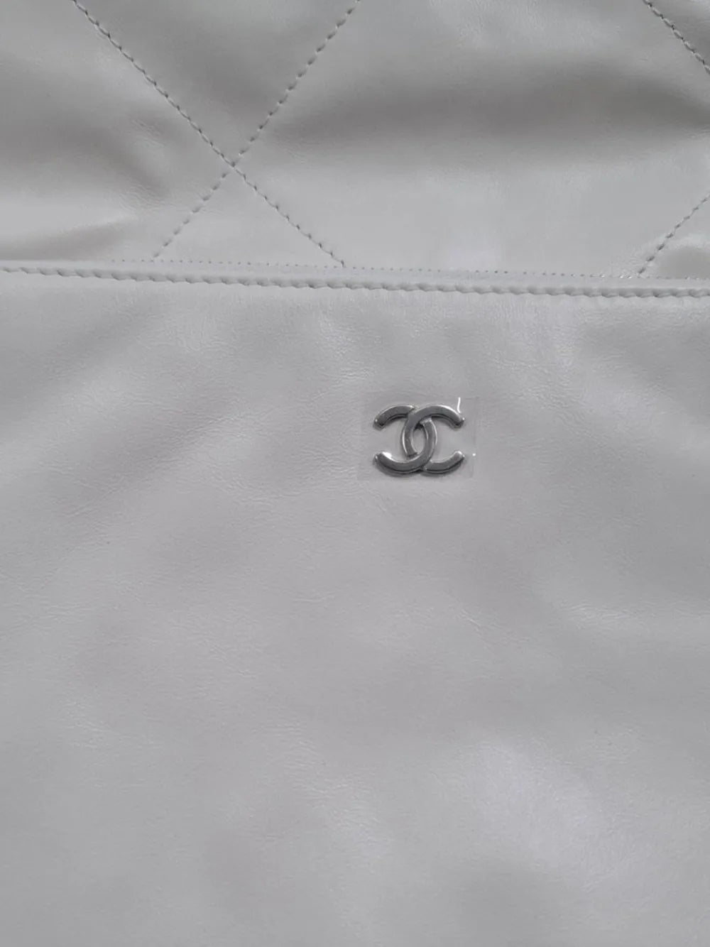 Chanel Pre Owned Quilted Chain Link Small 22 Bag