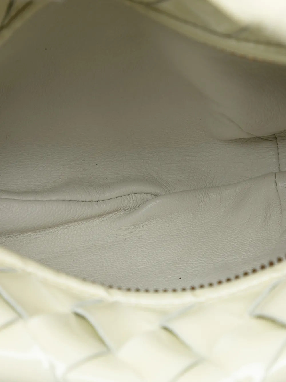 Bottega Veneta Pre Owned 2012 2025 Mini Patent Intrecciato Jodie Hobo Bag