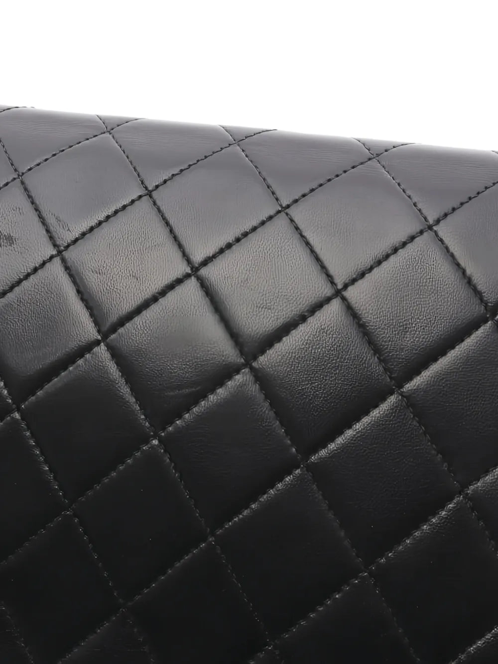 Chanel Pre Owned 19941996 Matelasse Chain Shoulder Bag