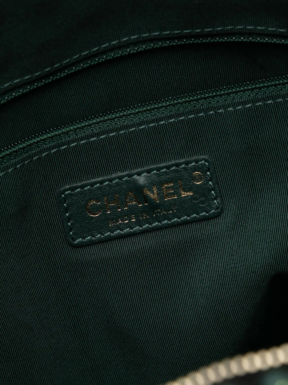 Chanel Pre Owned 2018 2019 Quilted Aged Calfskin And Tweed Casual Style Hobo Bag