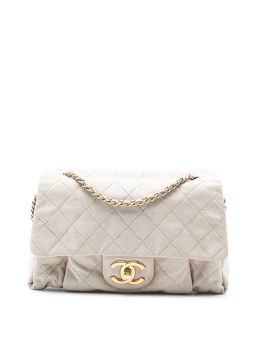 Chanel Pre Owned 2011 Small Iridescent Quilted Calfskin Chic Quilt Flap Shoulder Bag
