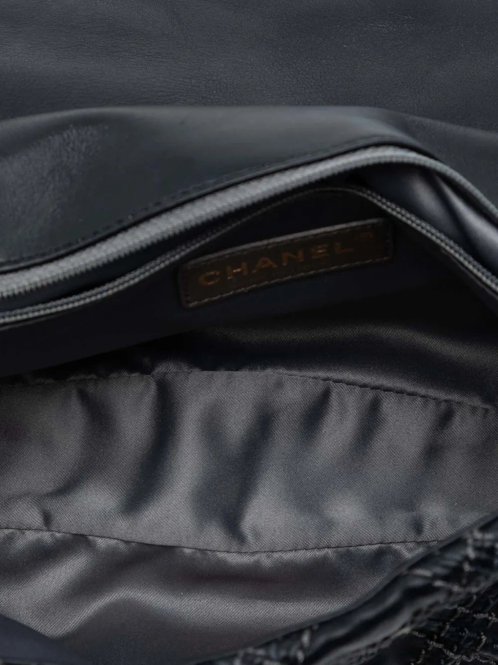 Chanel Pre Owned 2011 Paris Bombay Medium Cc Calfskin Triptych Flap Shoulder Bag
