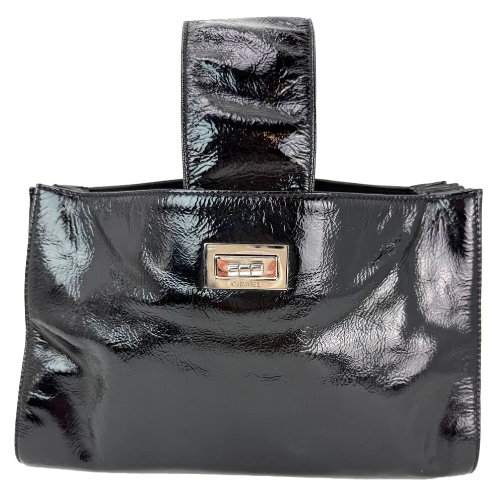 Chanel Pre Owned Mademoiselle Patent Leather Shulder Bag