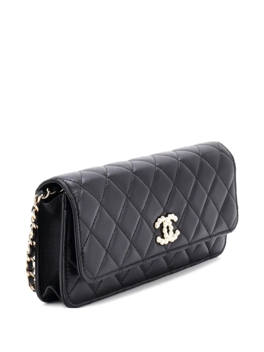 Chanel Pre Owned Pearl Cc Chain Flap Bag Quilted Lambskin Shoulder Bag