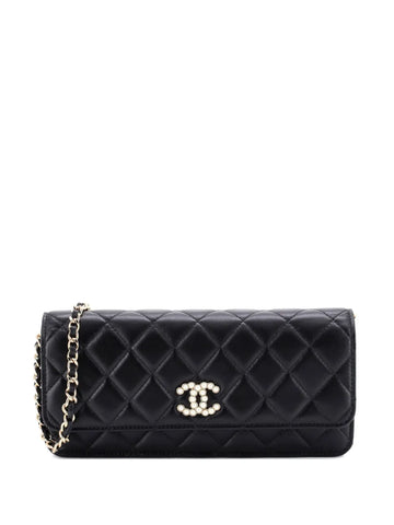 Chanel Pre Owned Pearl Cc Chain Flap Bag Quilted Lambskin Shoulder Bag